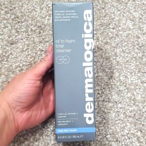 dermalogica oil to foam total cleanser
